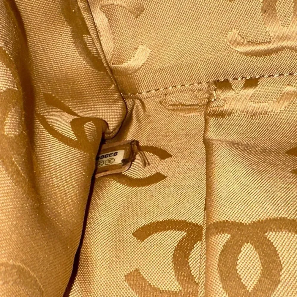 Chanel wild stitch tote bag - Picture 12 of 16